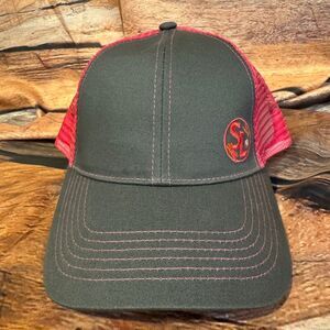 Skyland Grain Trucker Hat Men's Adjustable Gray Pink Mesh Back Embroidered Logo